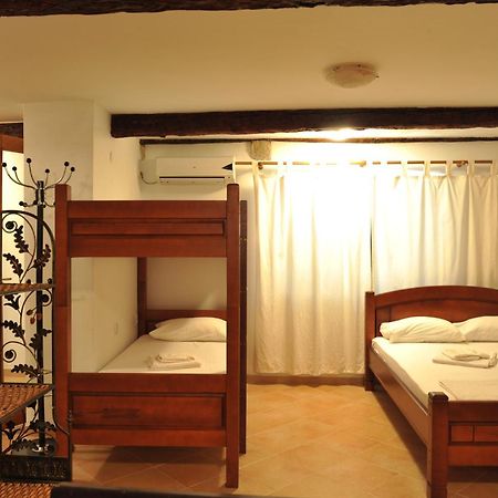 Apartments Monika Old Town Kotor Luaran gambar